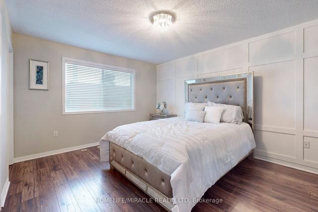 952 Zelinsky Cres, House semidetached with 3 bedrooms, 3 bathrooms and 3 parking in Milton ON | Image 10