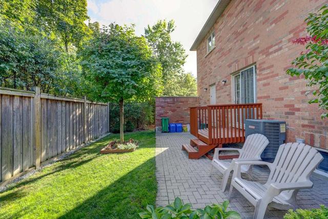 10 - 3040 Fifth Line W, Townhouse with 3 bedrooms, 3 bathrooms and 2 parking in Mississauga ON | Image 24