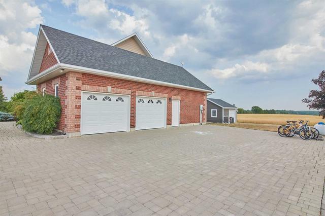 872 The Glen Rd, House detached with 3 bedrooms, 4 bathrooms and 14 parking in Kawartha Lakes ON | Image 29