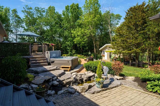 75 Bay Breeze St, House detached with 5 bedrooms, 4 bathrooms and 10 parking in Prince Edward County ON | Image 29