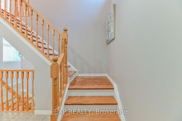 420 Newport Dr, House detached with 3 bedrooms, 4 bathrooms and 4 parking in Cambridge ON | Image 14