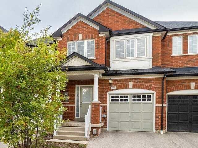 5307 Palmetto Pl, House attached with 3 bedrooms, 3 bathrooms and 2 parking in Mississauga ON | Image 1