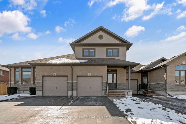 39 Princeton Pl, House attached with 3 bedrooms, 3 bathrooms and 3 parking in Belleville ON | Image 1