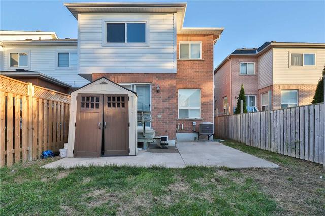 73 Monaco Crt, House attached with 3 bedrooms, 3 bathrooms and 3 parking in Brampton ON | Image 37