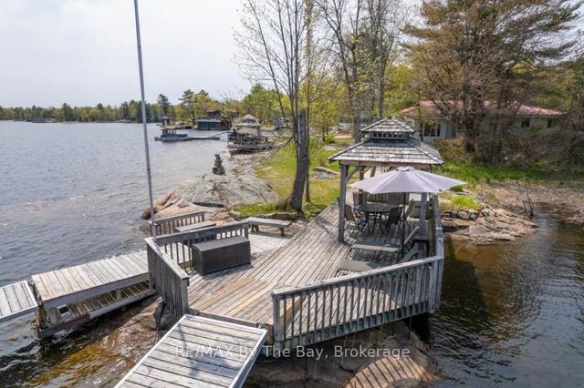 2694 Island 1040, House detached with 3 bedrooms, 2 bathrooms and 0 parking in Georgian Bay ON | Image 38