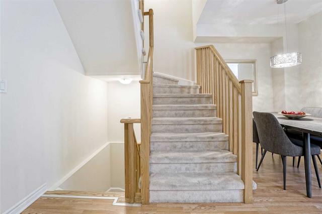 55 - 35 Applewood Lane, Townhouse with 3 bedrooms, 3 bathrooms and 1 parking in Toronto ON | Image 7
