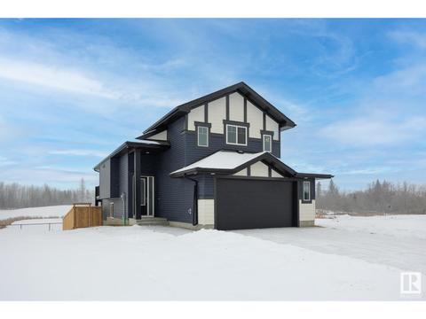 63 Maple Cr, House detached with 4 bedrooms, 3 bathrooms and null parking in Gibbons AB | Card Image
