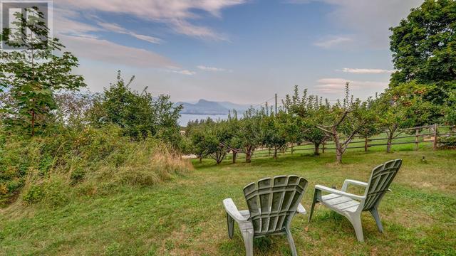 2020 Naramata Road, House detached with 4 bedrooms, 3 bathrooms and 2 parking in Penticton BC | Image 35