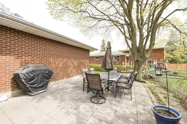 3376 Golden Orchard Dr, House detached with 3 bedrooms, 3 bathrooms and 4 parking in Mississauga ON | Image 23