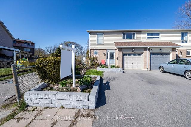 45 Alonna St, House semidetached with 4 bedrooms, 2 bathrooms and 2 parking in Clarington ON | Image 23