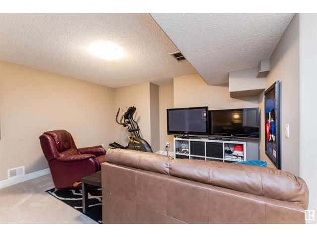 6139 10 Av Sw, House detached with 5 bedrooms, 3 bathrooms and null parking in Edmonton AB | Image 36