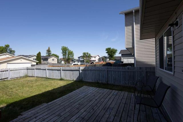 80 Martinbrook Road Ne, House detached with 4 bedrooms, 3 bathrooms and 1 parking in Calgary AB | Image 34