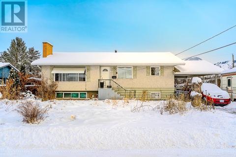 1380 Hamilton Street, House detached with 4 bedrooms, 2 bathrooms and null parking in Kamloops BC | Card Image