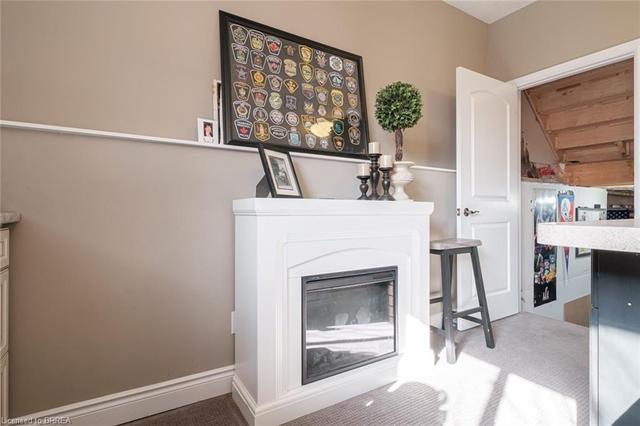 167 Grandville Circle, House detached with 3 bedrooms, 2 bathrooms and 6 parking in Brant ON | Image 40