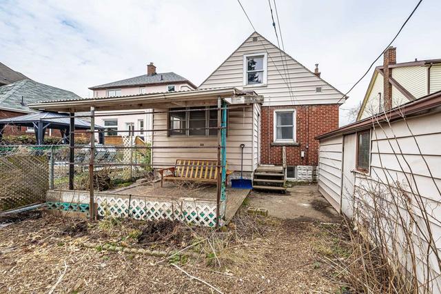181 Balsam Ave S, House detached with 3 bedrooms, 1 bathrooms and 4 parking in Hamilton ON | Image 31