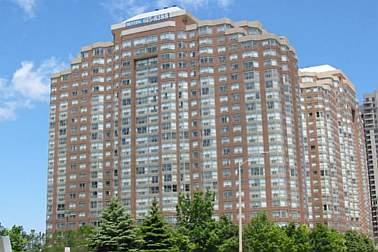 403 - 335 Webb Dr, Condo with 2 bedrooms, 2 bathrooms and 1 parking in Mississauga ON | Image 1