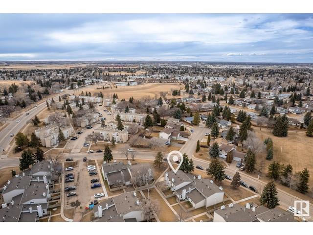 1168 Knottwood Rd E Nw, House attached with 3 bedrooms, 1 bathrooms and 1 parking in Edmonton AB | Image 38