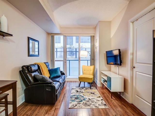 303 - 560 Front St W, Condo with 1 bedrooms, 1 bathrooms and 1 parking in Toronto ON | Image 5
