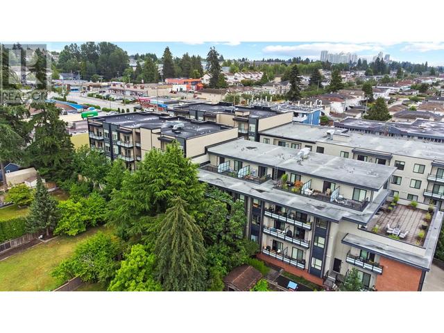 7777 Royal Oak Avenue, Condo with 2 bedrooms, 3 bathrooms and 1 parking in Burnaby BC | Image 13