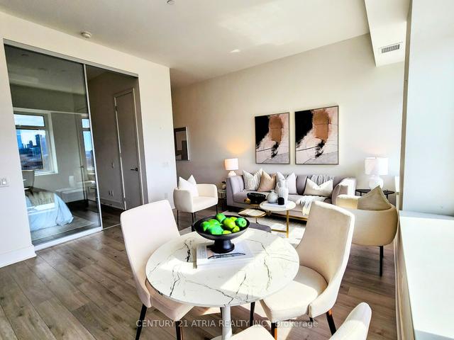 616 - 111 St Clair Ave W, Condo with 1 bedrooms, 1 bathrooms and 1 parking in Toronto ON | Image 11