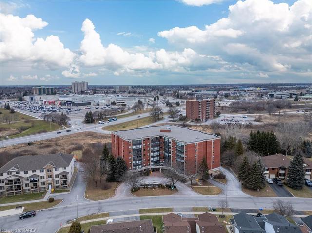 311 - 675 Davis Drive, House attached with 2 bedrooms, 1 bathrooms and 1 parking in Kingston ON | Image 34