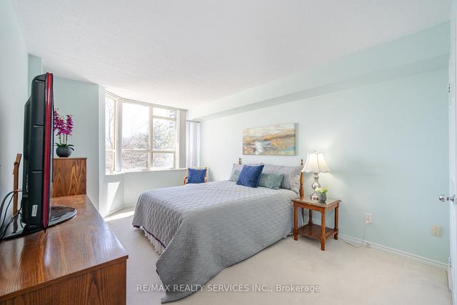 308 - 30 Malta Ave, Condo with 3 bedrooms, 2 bathrooms and 2 parking in Brampton ON | Image 30