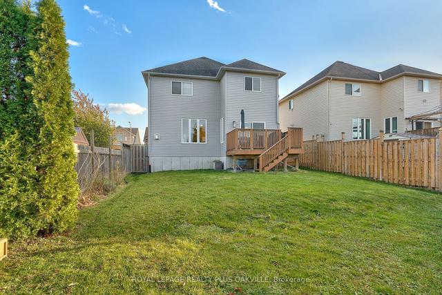 5 Corbin St, House detached with 3 bedrooms, 3 bathrooms and 5 parking in St. Catharines ON | Image 27