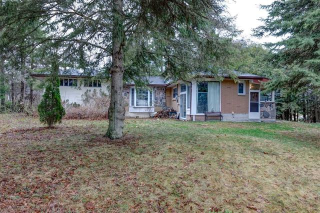 28 Grills Rd, House detached with 2 bedrooms, 1 bathrooms and 1 parking in Kawartha Lakes ON | Image 23