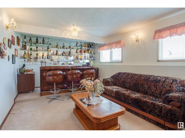 4112 132a Av Nw, House detached with 4 bedrooms, 2 bathrooms and 4 parking in Edmonton AB | Image 36