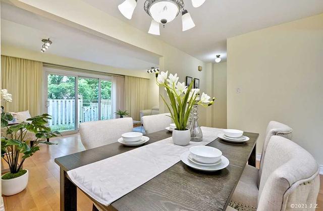 170 Song Meadoway, Townhouse with 3 bedrooms, 2 bathrooms and 2 parking in Toronto ON | Image 28