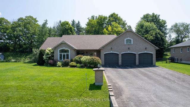 48 Glenhuron Dr, House detached with 3 bedrooms, 3 bathrooms and 12 parking in Springwater ON | Image 30