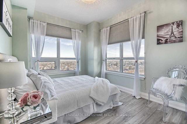 804 - 7890 Bathurst St, Condo with 2 bedrooms, 2 bathrooms and 1 parking in Vaughan ON | Image 4