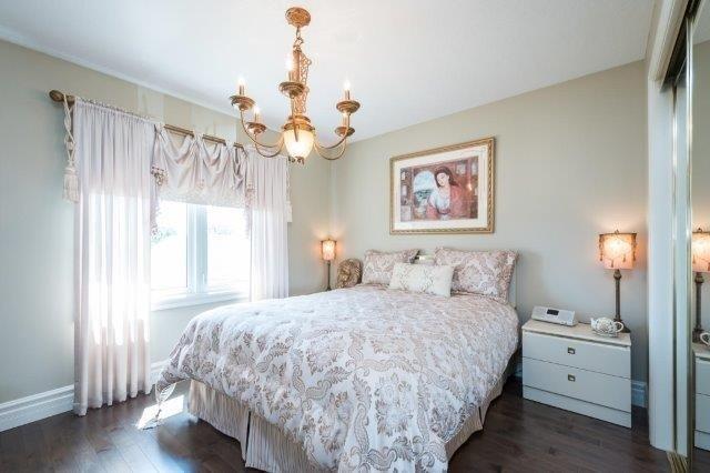 3555 Loyalist Crt, House detached with 4 bedrooms, 4 bathrooms and 10 parking in London ON | Image 12