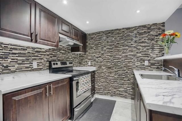 113 Footbridge Cres, House detached with 4 bedrooms, 5 bathrooms and 6 parking in Brampton ON | Image 27