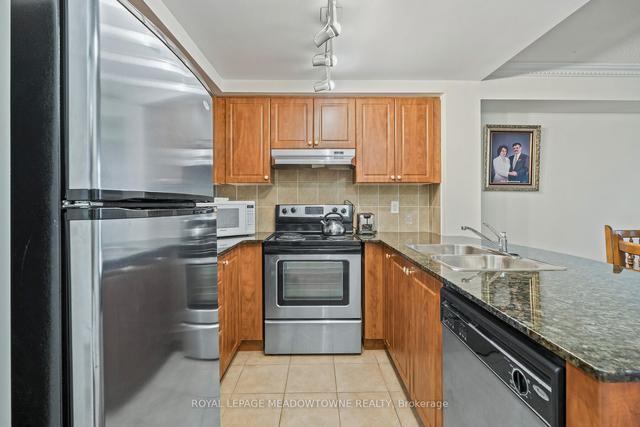 1206 - 9 George St N, Condo with 2 bedrooms, 2 bathrooms and 1 parking in Brampton ON | Image 40