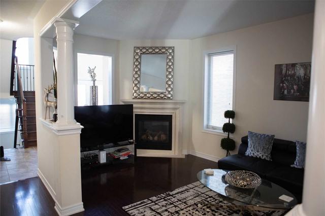 54 Terme Ave, House semidetached with 3 bedrooms, 3 bathrooms and 4 parking in Vaughan ON | Image 19