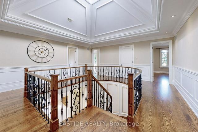 2 Normandale Cres, House detached with 5 bedrooms, 8 bathrooms and 6 parking in Toronto ON | Image 14