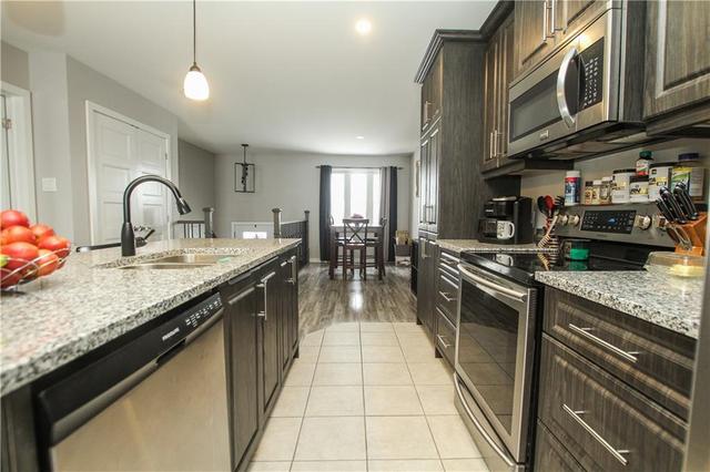 200 Bellwood Drive, Home with 4 bedrooms, 2 bathrooms and 2 parking in Cornwall ON | Image 4