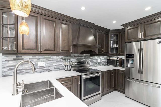 40 Domenico Cres, House detached with 3 bedrooms, 4 bathrooms and 4 parking in Brampton ON | Image 20