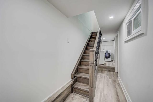 60 Grange Ave, House attached with 4 bedrooms, 3 bathrooms and 0 parking in Toronto ON | Image 27