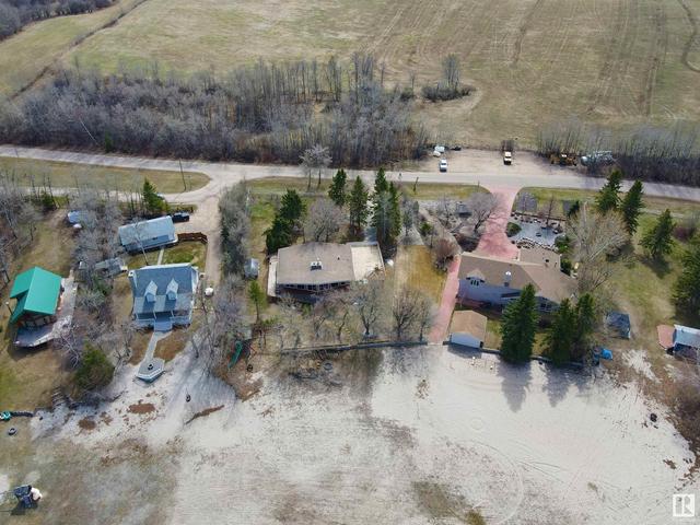 204 Muriel Lake Dr, House detached with 3 bedrooms, 2 bathrooms and null parking in Bonnyville No. 87 AB | Image 2
