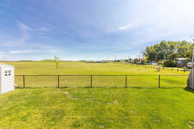 5304 51 Street, House detached with 4 bedrooms, 3 bathrooms and 4 parking in Vermilion River County AB | Image 34