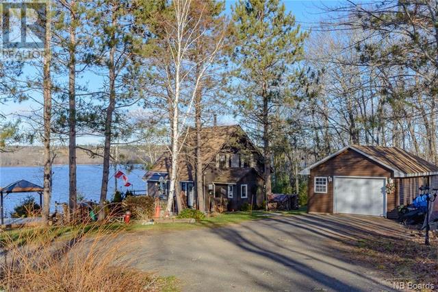 2162 Waterside Drive, House detached with 3 bedrooms, 1 bathrooms and null parking in Cambridge Narrows NB | Image 23