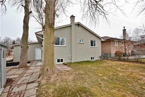 140 Toynbee Tr, House detached with 3 bedrooms, 3 bathrooms and 3 parking in Toronto ON | Image 20
