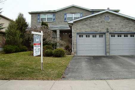 364 Bristol Rd, House detached with 4 bedrooms, 3 bathrooms and 3 parking in Newmarket ON | Image 1
