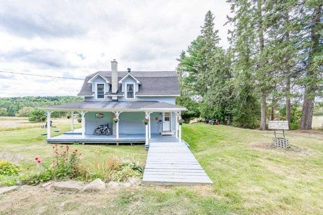560 Rowanwood Rd, House detached with 3 bedrooms, 2 bathrooms and 5 parking in Huntsville ON | Image 23