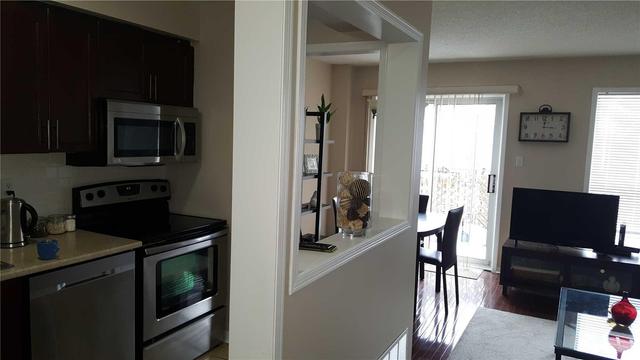 70 - 100 Brickyard Way, Townhouse with 3 bedrooms, 3 bathrooms and 1 parking in Brampton ON | Image 4
