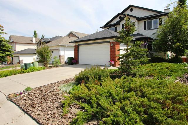 13 Weston Court Sw, House detached with 4 bedrooms, 3 bathrooms and 4 parking in Calgary AB | Image 1