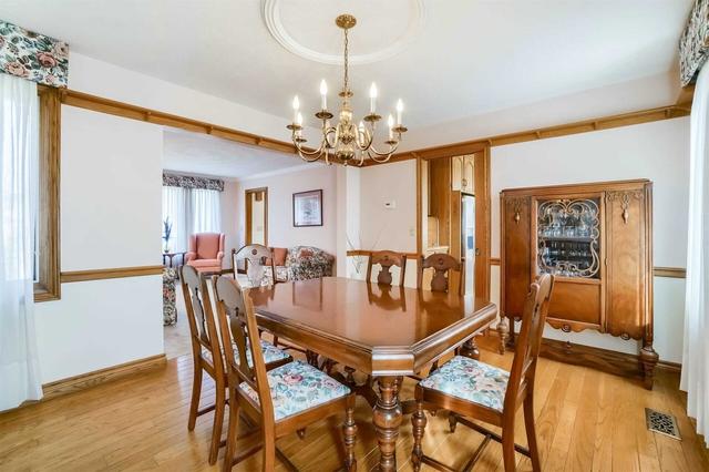 26 Foxwood Cres, House detached with 4 bedrooms, 4 bathrooms and 7 parking in Guelph ON | Image 36