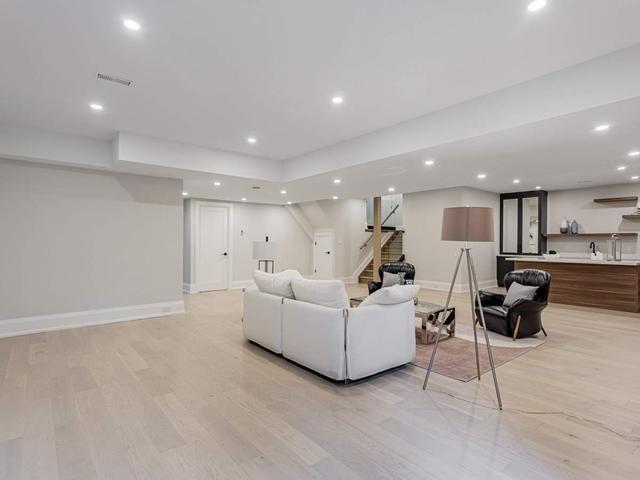 16 Ardmore Rd, House detached with 4 bedrooms, 7 bathrooms and 6 parking in Toronto ON | Image 29